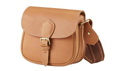 Sac cartouchière à bords francs et bandoulière bicolore